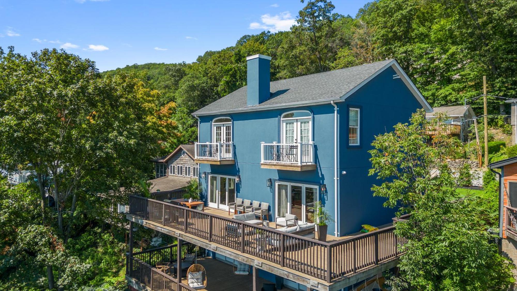 Lakeview House - Hot Tub - Firepit - Stunning Views - Spacious Deck - Cozy Living Room - Bar Greenwood Lake المظهر الخارجي الصورة